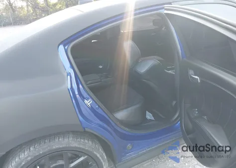 2019 Dodge Charger R/T Rwd z USA, uszkodzony, nr VIN 2C3CDXCT0KH754017